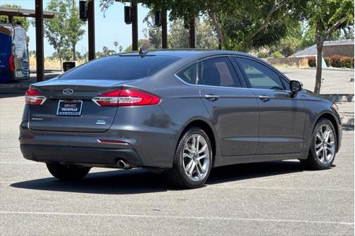2020 Ford Fusion SEL