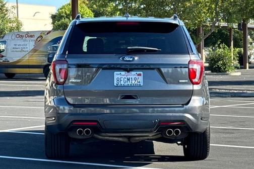 2018 Ford Explorer Sport