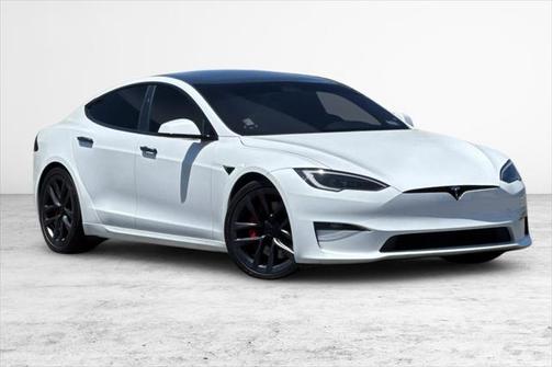 2023 Tesla Model S Plaid