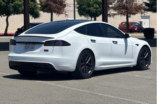 2023 Tesla Model S Plaid
