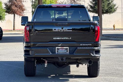 2025 GMC Sierra 3500 Denali