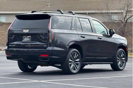 2023 Cadillac Escalade Sport