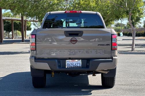 2024 Nissan Frontier PRO-4X