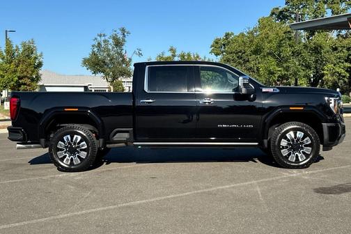 2025 GMC Sierra 2500 Denali