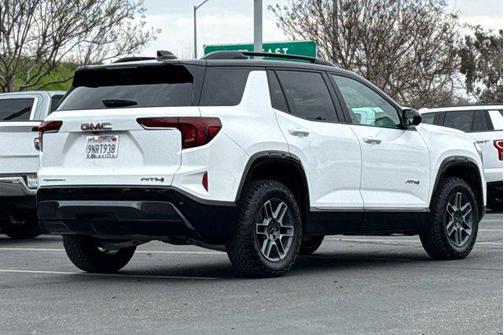 2026 GMC Terrain AWD AT4