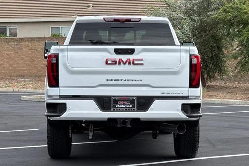 2025 GMC Sierra 2500 Denali