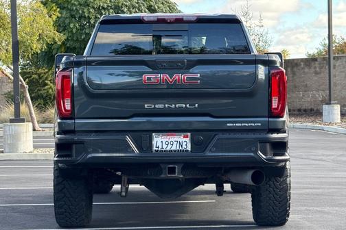 2022 GMC Sierra 2500 Denali