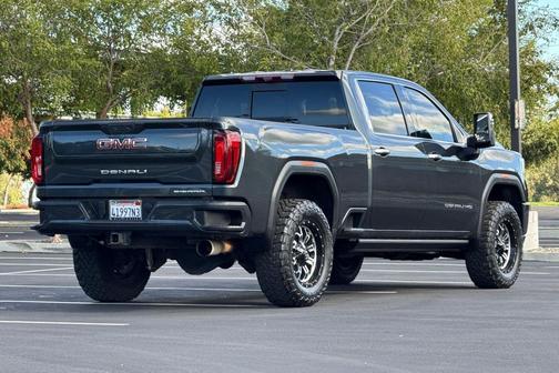 2022 GMC Sierra 2500 Denali