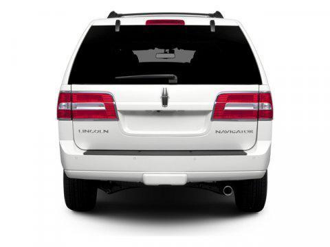 2014 Lincoln Navigator Base