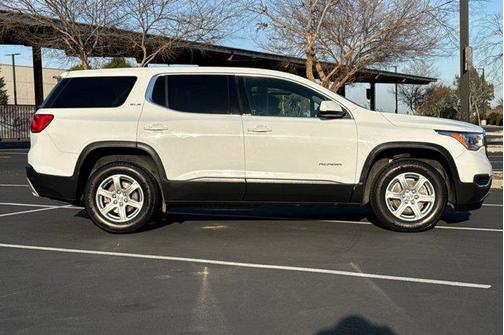 2019 GMC Acadia SLE-1