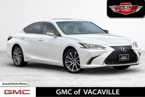 2019 Lexus ES 300h Base