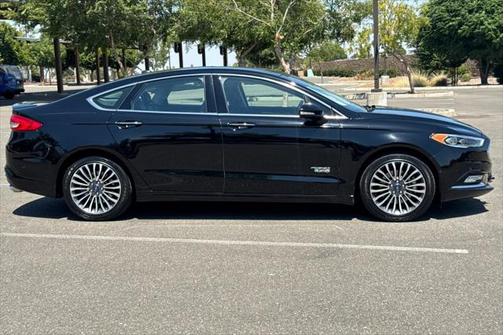 2018 Ford Fusion Energi Titanium