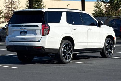 2022 Chevrolet Tahoe 4WD RST