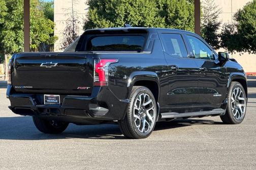 2024 Chevrolet Silverado EV First-Edition RST 4WD