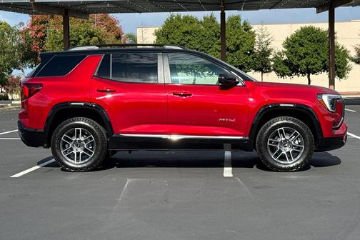 2026 GMC Terrain AWD AT4