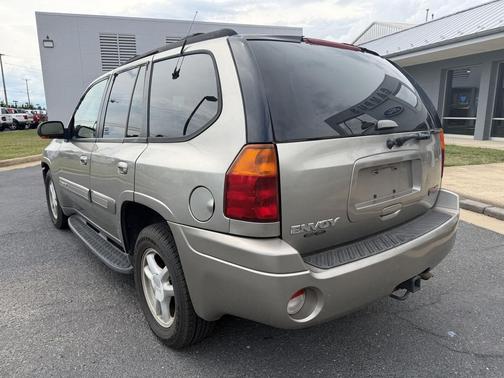 Pewter Metallic 2002 GMC Envoy SLT