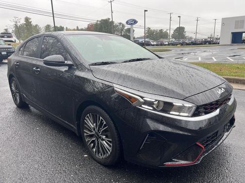 2024 Kia Forte GT-Line