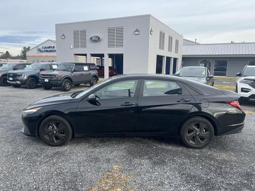 2023 Hyundai ELANTRA HEV Blue