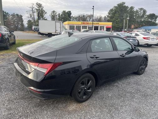 2023 Hyundai ELANTRA HEV Blue