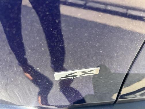 Dark Ocean Blue 2024 Kia Seltos SX Turbo