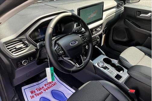 2025 Ford Escape PHEV Base