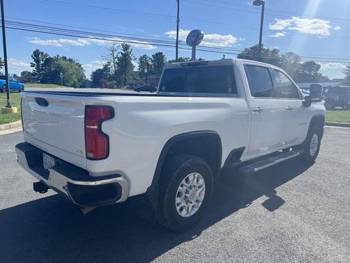 Summit White 2024 Chevrolet Silverado 3500 LTZ