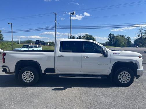 Summit White 2024 Chevrolet Silverado 3500 LTZ