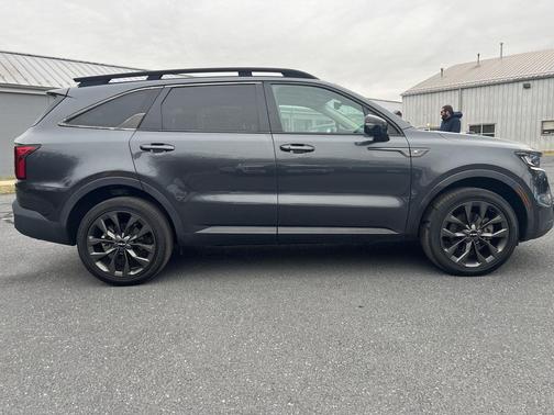 2023 Kia Sorento EX