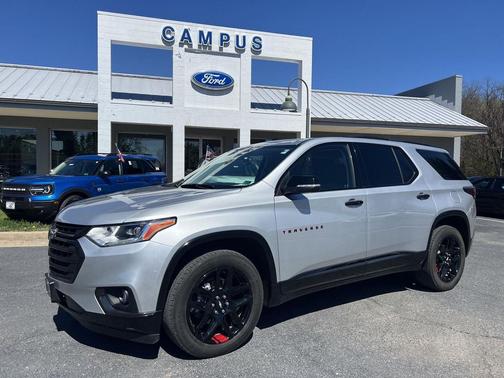 Silver Ice Metallic 2021 Chevrolet Traverse Premier