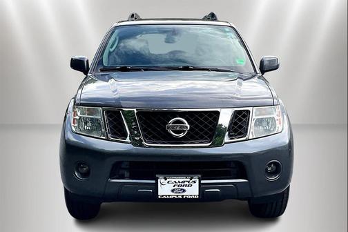 2010 Nissan Pathfinder SE