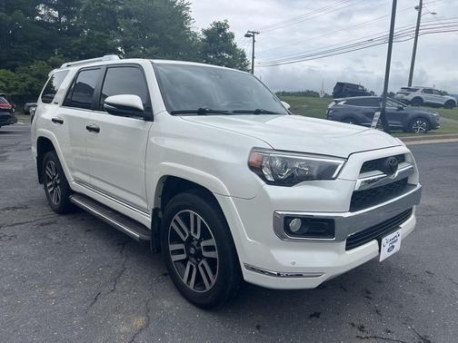 Blizzard Pearl 2018 Toyota 4Runner Limited