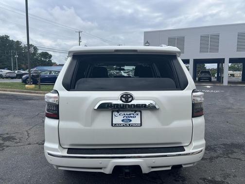 Blizzard Pearl 2018 Toyota 4Runner Limited