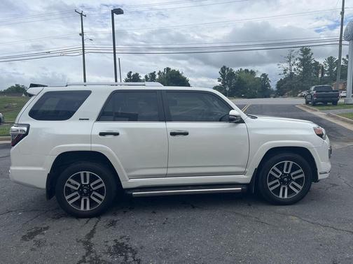 Blizzard Pearl 2018 Toyota 4Runner Limited