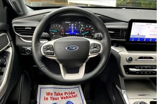 2022 Ford Explorer XLT 4WD