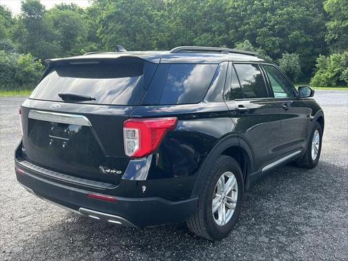 2022 Ford Explorer XLT 4WD