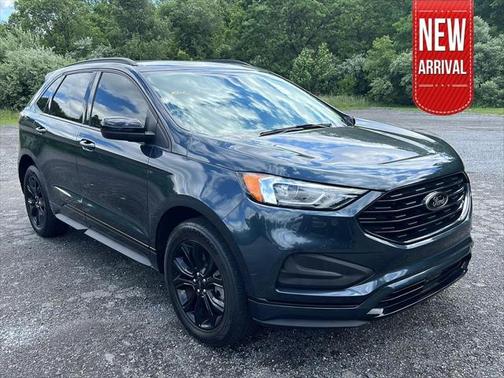 2023 Ford Edge SE