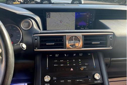 2018 Lexus IS 300 Base