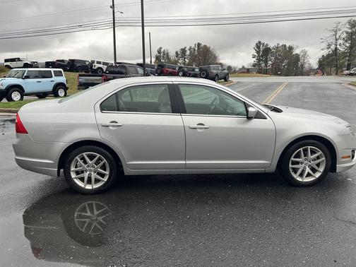 2010 Ford Fusion SEL