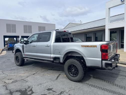 2023 Ford F-350 XLT