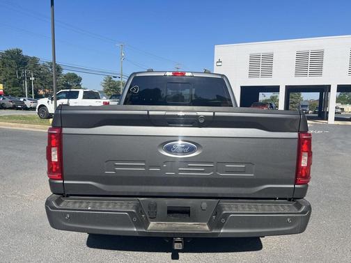 CARBONIZED GRAY METALLIC 2023 Ford F-150 XLT