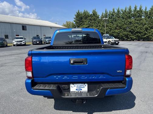2017 Toyota Tacoma TRD Sport