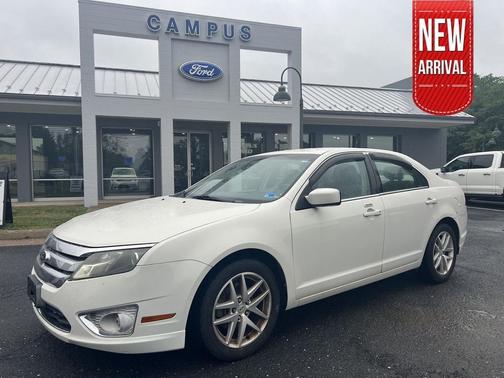 WHITE SUEDE 2011 Ford Fusion SEL