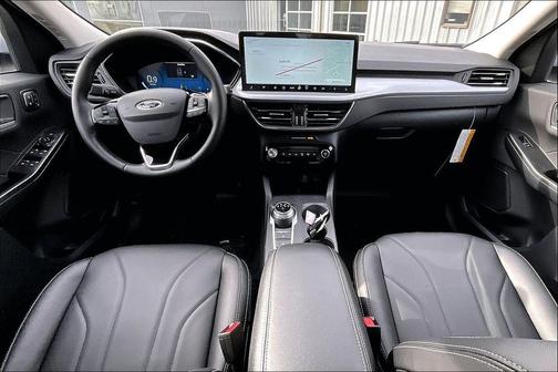 2026 Ford Escape Platinum