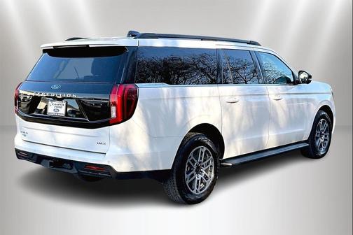 2025 Ford Expedition Max Active 4x4