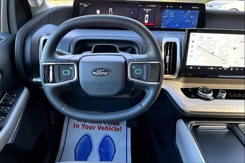 2025 Ford Expedition Max Active 4x4