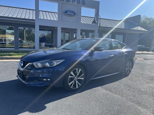 Deep Blue Pearl 2016 Nissan Maxima 3.5 SL