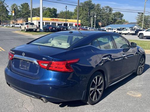 Deep Blue Pearl 2016 Nissan Maxima 3.5 SL