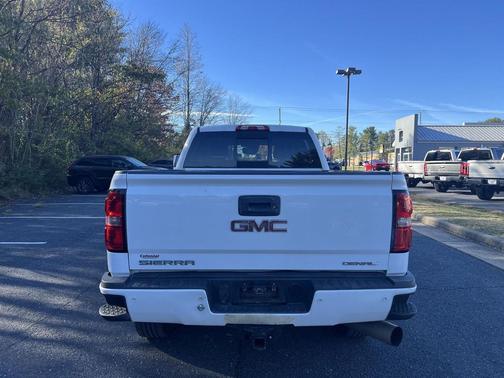 2015 GMC Sierra 3500 Denali