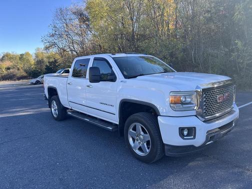 2015 GMC Sierra 3500 Denali