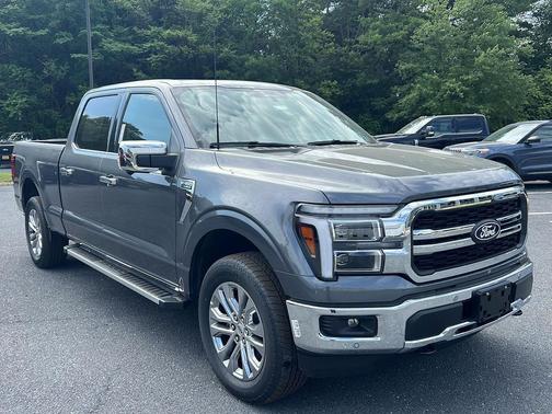 CARBONIZED GRAY METALLIC 2026 Ford F-150 Lariat